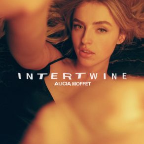 Alicia Moffet tournée Intertwine